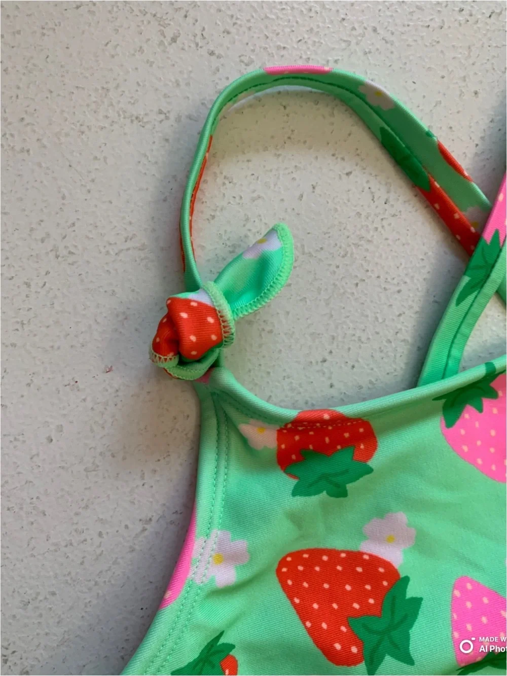 Cat & Jack Girl’s Strawberry Print Bikini Top Size Large NWOT Green Pink Red